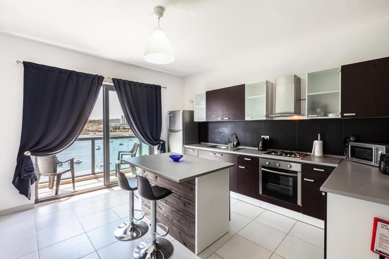 Z4 - Seafront Apartment San Pawl il-Baħar Kültér fotó